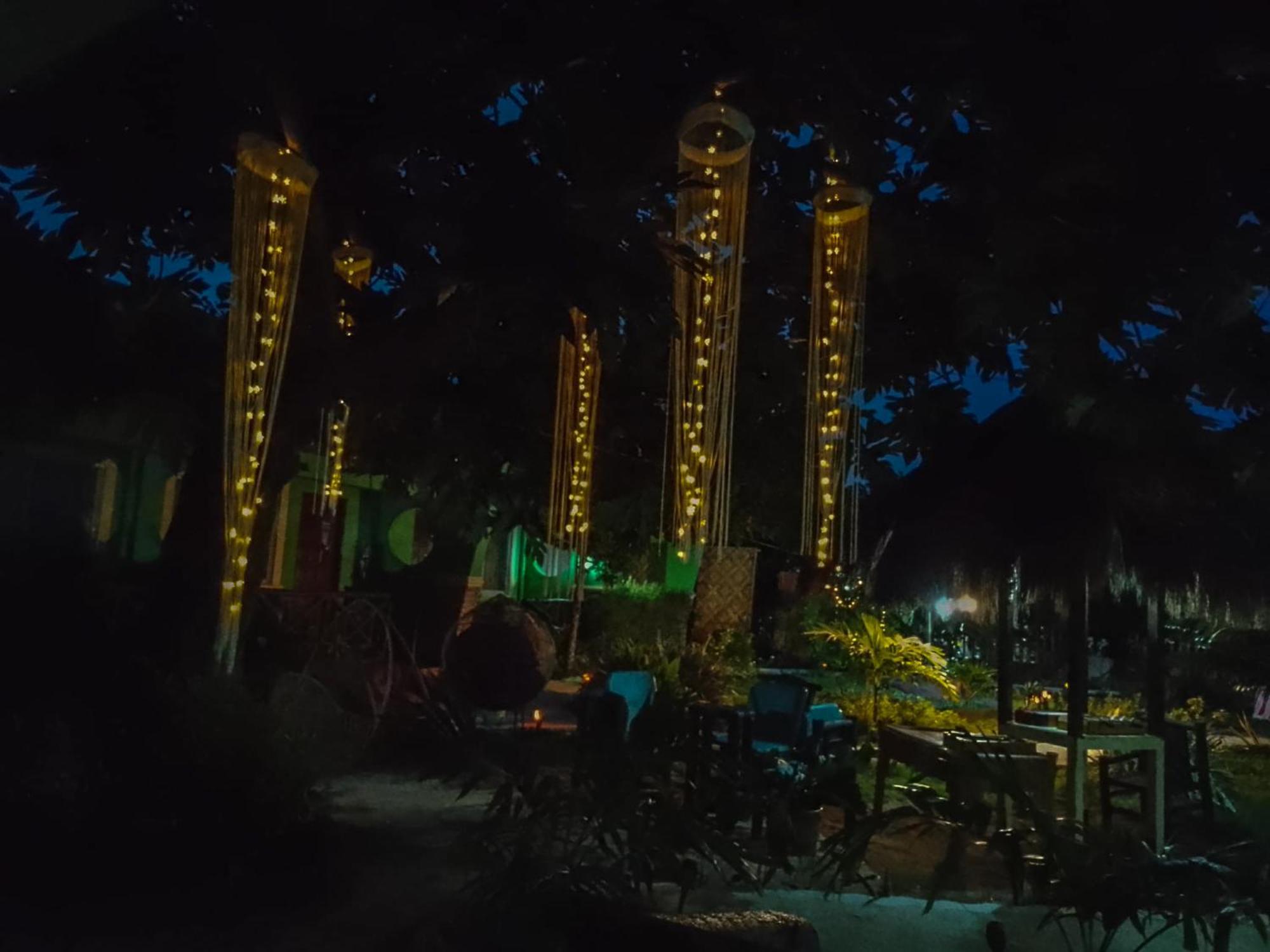 Moonlight Resort Pulau Malapascua Bagian luar foto