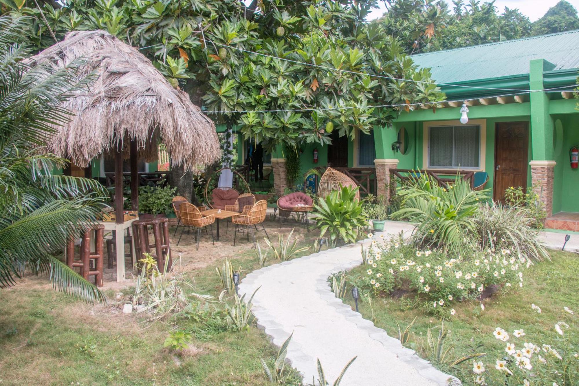 Moonlight Resort Pulau Malapascua Bagian luar foto